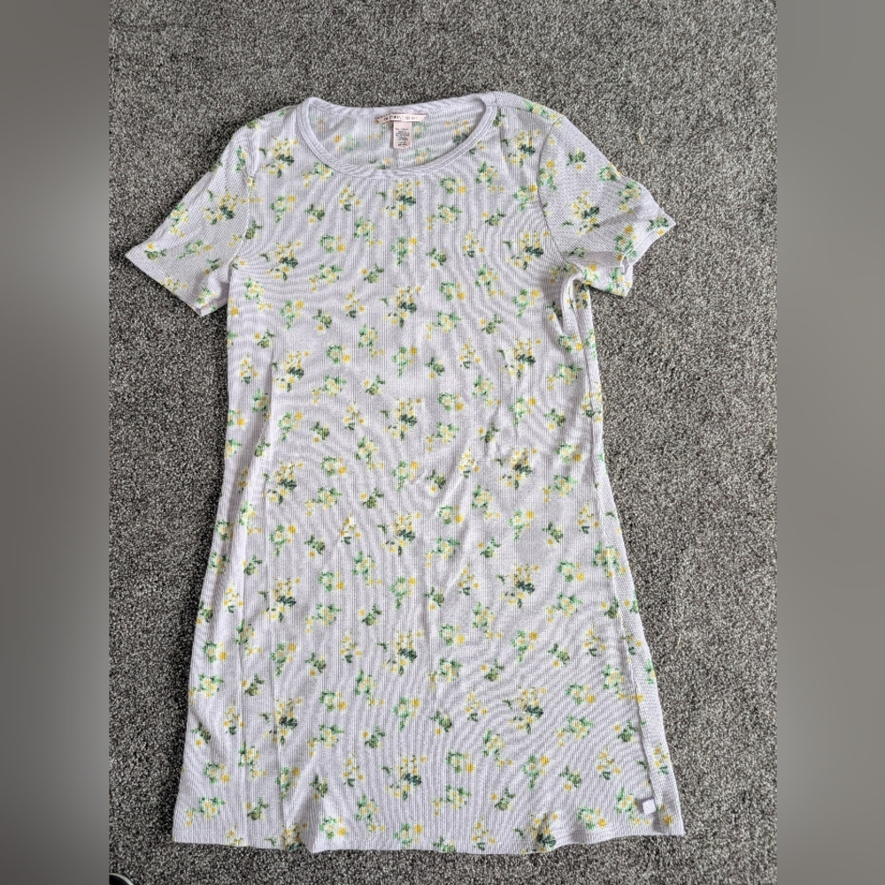 Victoria's Secret Thermal Sleepshirt Perfume Floral Waffle Knit Purple Small